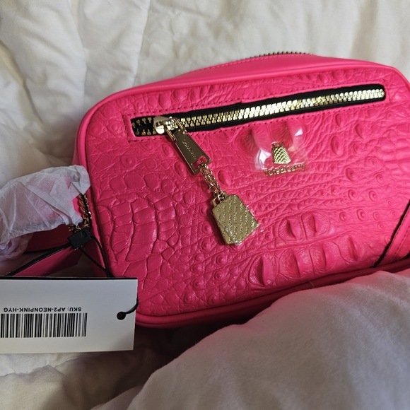 Tote&Carry Neon Pink Crocodile mini bag - Picture 1 of 4